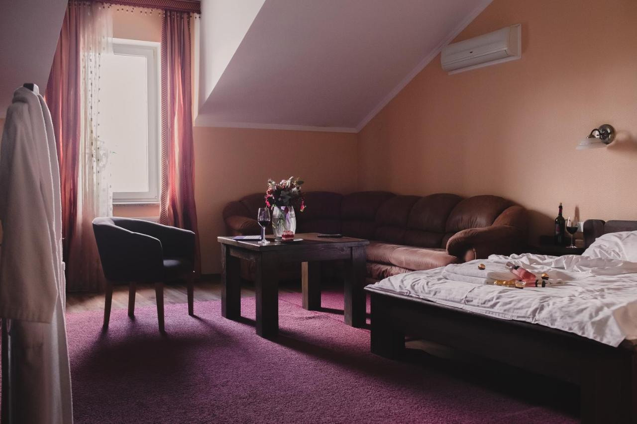 Aivengo Hotel Kolodenka Dış mekan fotoğraf